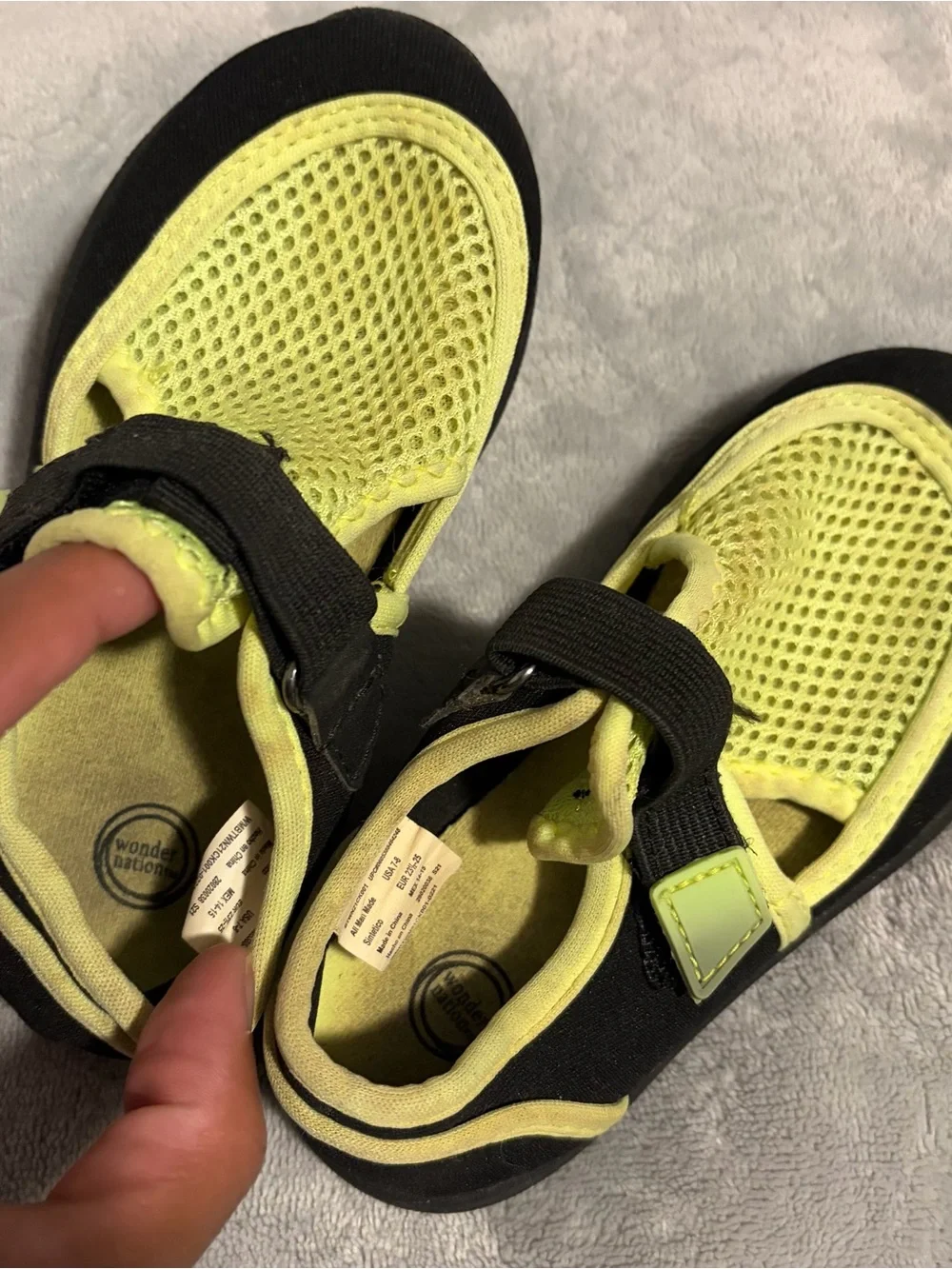 wonder nation Neon Yellow and Black Kids Water Shoes